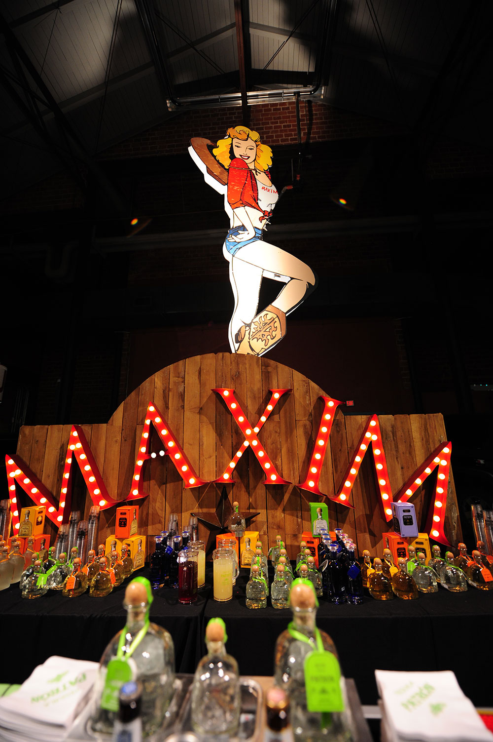 Maxi state fair maxim party 2011
